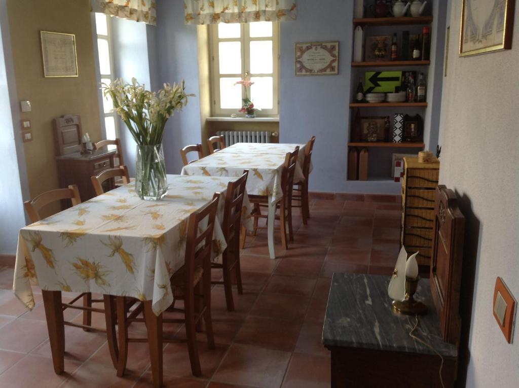 Locanda San Lorenzo Roddino 外观 照片